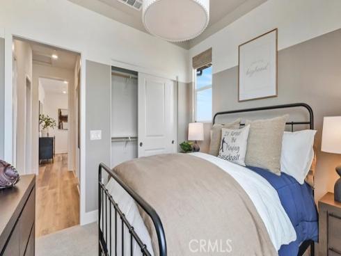 1872 S Union 26 Street, Anaheim, CA