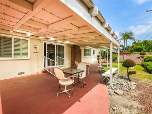 428 S Camellia Street, Anaheim, CA