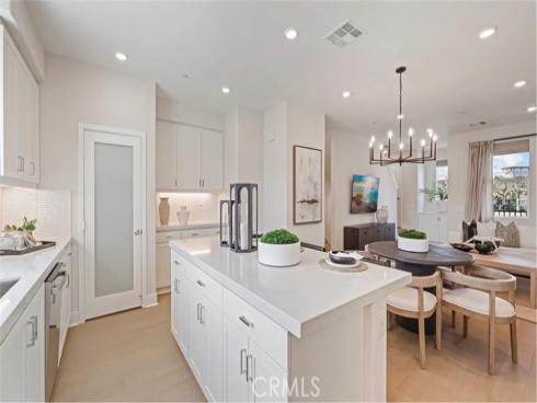 1860 S Union 8 Street, Anaheim, CA