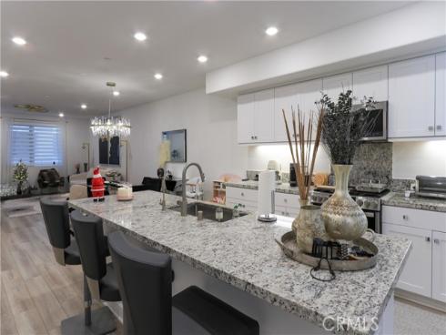 1891 S Union  111  Street, Anaheim, CA