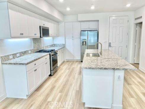 1891 S Union  111  Street, Anaheim, CA