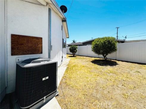 601 S Kiama Street, Anaheim, CA