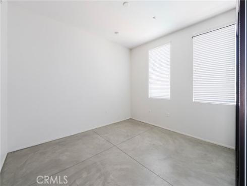 435 W Center Street 429 , Anaheim, CA