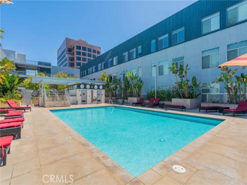 435 W Center Street 429 , Anaheim, CA