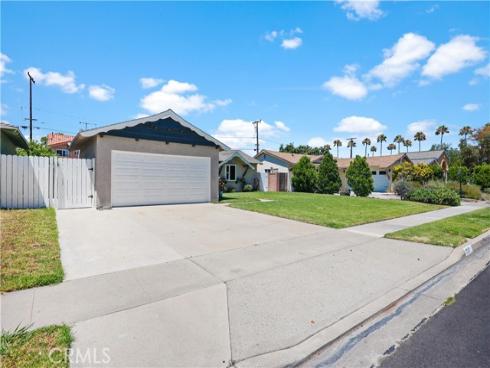 1131 W Beacon   Avenue, Anaheim, CA