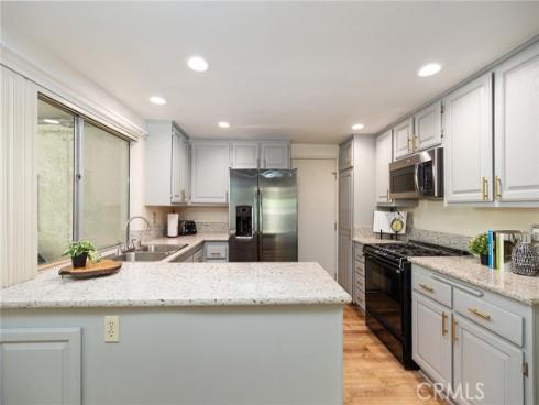 5524 E Vista Del Dia , Anaheim, CA