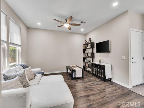 823 Anaheim 104 Boulevard, Anaheim, CA