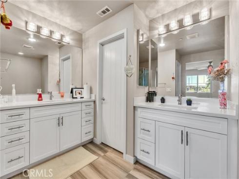 823 Anaheim 104 Boulevard, Anaheim, CA