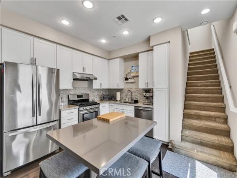 823 Anaheim 104 Boulevard, Anaheim, CA