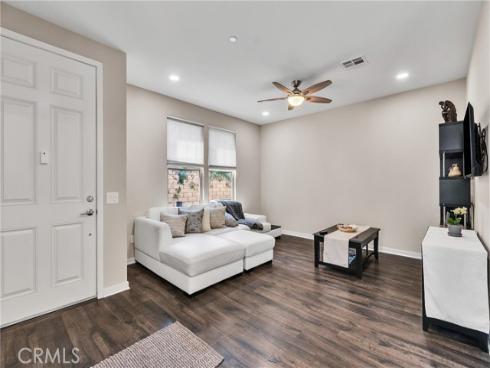 823 Anaheim 104 Boulevard, Anaheim, CA