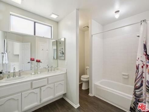 5946 E Calle Principia , Anaheim, CA