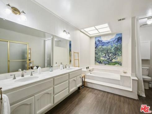 5946 E Calle Principia , Anaheim, CA