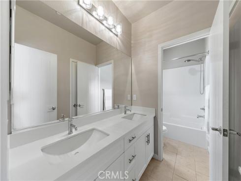 2651 W Lincoln 41 Avenue, Anaheim, CA