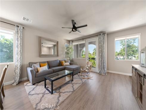 2651 W Lincoln 41 Avenue, Anaheim, CA