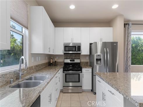 2651 W Lincoln 41 Avenue, Anaheim, CA