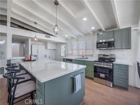 221 S Mall Way, Anaheim, CA