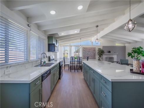 221 S Mall Way, Anaheim, CA