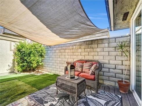 950 S Pearwood Lane, Anaheim, CA