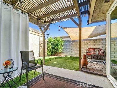 950 S Pearwood Lane, Anaheim, CA