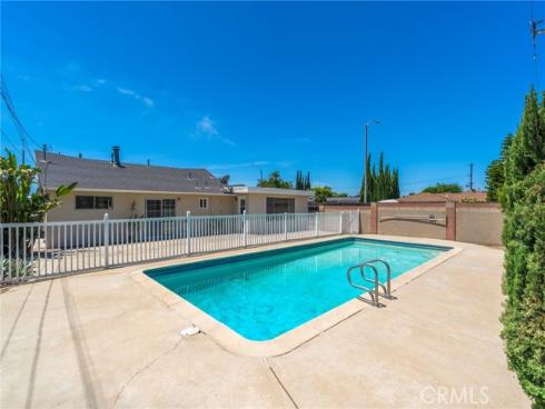 2127 W Sunrise Avenue, Anaheim, CA