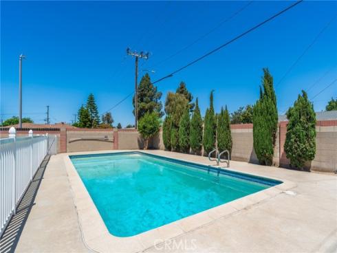 2127 W Sunrise Avenue, Anaheim, CA