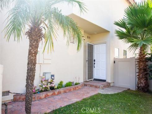 8227 E White Fir Lane, Anaheim, CA