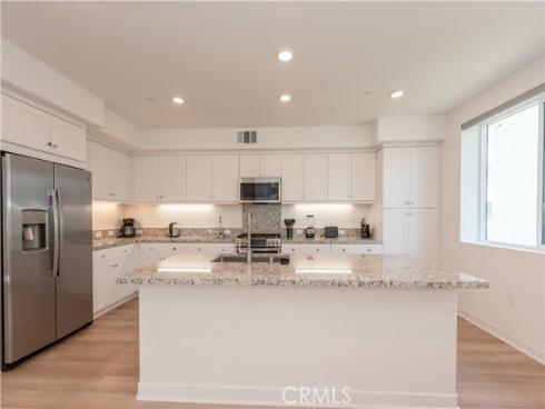 1851 S Union St 10 , Anaheim, CA