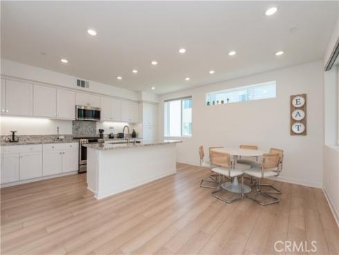 1851 S Union St 10 , Anaheim, CA