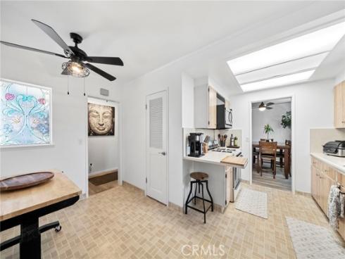 821 N Magnolia Avenue, Anaheim, CA