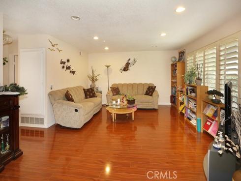 1201 W Cerritos 68 Avenue, Anaheim, CA