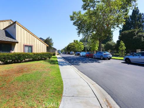 1201 W Cerritos 68 Avenue, Anaheim, CA