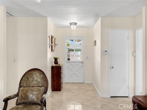 105 W Cliffwood Avenue, Anaheim, CA