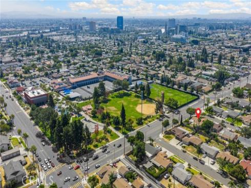 105 W Cliffwood Avenue, Anaheim, CA