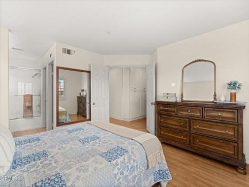 489 W Summerfield Circle, Anaheim, CA