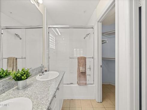 489 W Summerfield Circle, Anaheim, CA