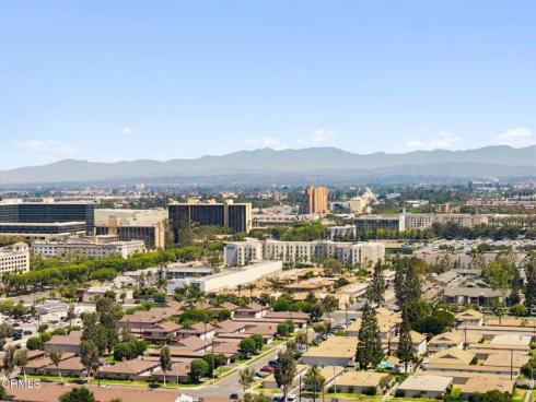 489 W Summerfield   Circle, Anaheim, CA