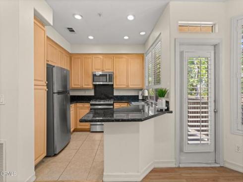 489 W Summerfield Circle, Anaheim, CA