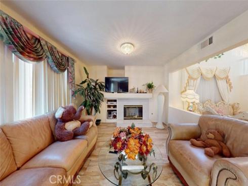 220 S Linhaven Circle, Anaheim, CA