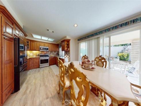 220 S Linhaven Circle, Anaheim, CA