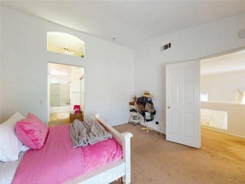 220 S Linhaven Circle, Anaheim, CA