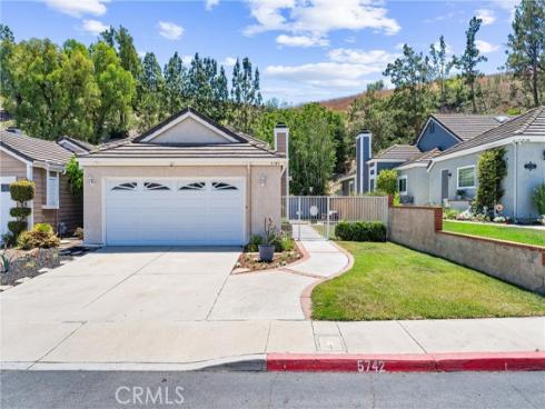 5742 E Hudson Bay Drive, Anaheim, CA