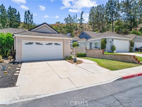 5742 E Hudson Bay Drive, Anaheim, CA