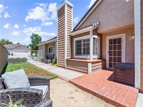 5742 E Hudson Bay Drive, Anaheim, CA