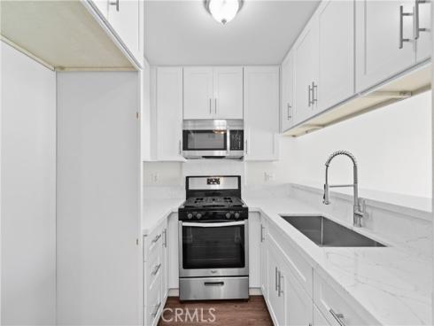 1318 S Walnut 2607 Street, Anaheim, CA