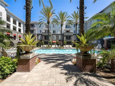 1801 E Katella 4137 Avenue, Anaheim, CA