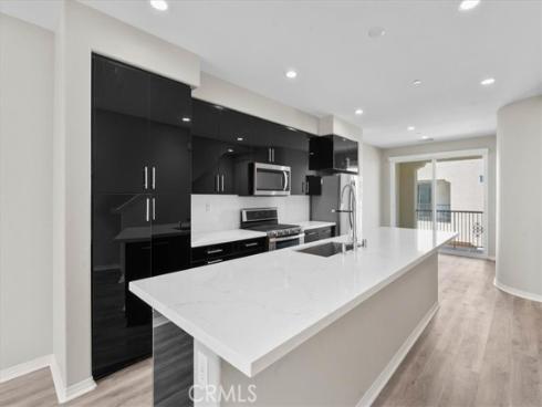 942 E Drapery Lane, Anaheim, CA