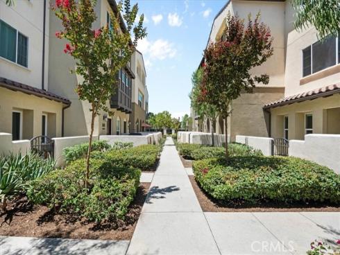 942 E Drapery Lane, Anaheim, CA