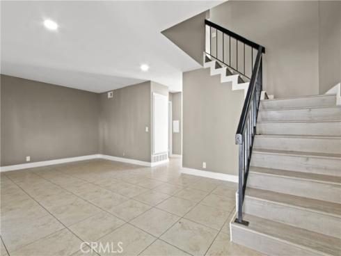 1435 W Cerritos 39 Avenue, Anaheim, CA