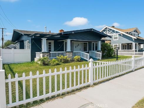 117 E Sycamore Street, Anaheim, CA