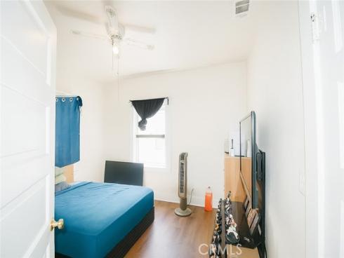 117 E Sycamore Street, Anaheim, CA